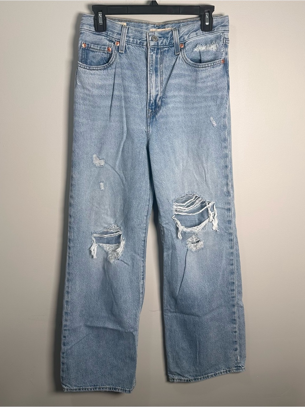 Levi’s Women’s Ribcage Wide Leg Distressed Jeans 28